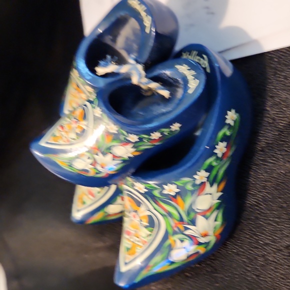 VINTAGE MINI DUTCH BLUE HAND PAINTED WINDMILL WOODEN CLOGS.HOLLAND - Picture 6 of 6